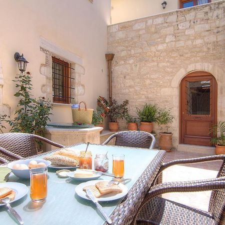 Askoutsi Manor, A Natural Tranquil Retreat, By Thinkvilla Agios Ioannis  Экстерьер фото