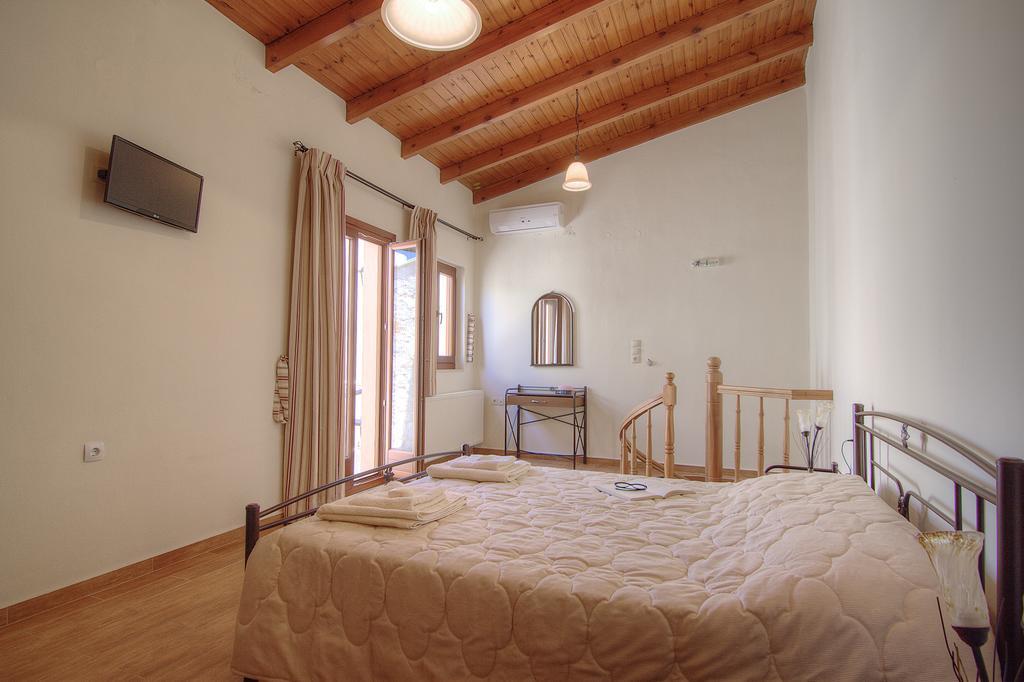 Askoutsi Manor, A Natural Tranquil Retreat, By Thinkvilla Agios Ioannis  Экстерьер фото